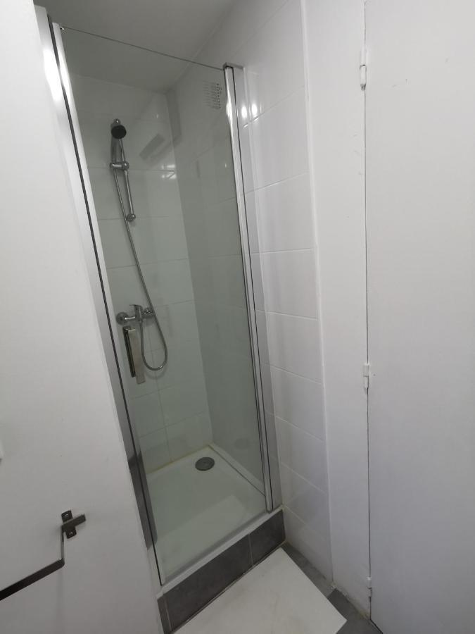 Appartamento Superbe 8 Personnes 2 2 Salles De Bain Wifi Netflix Et Parking Gratuit *